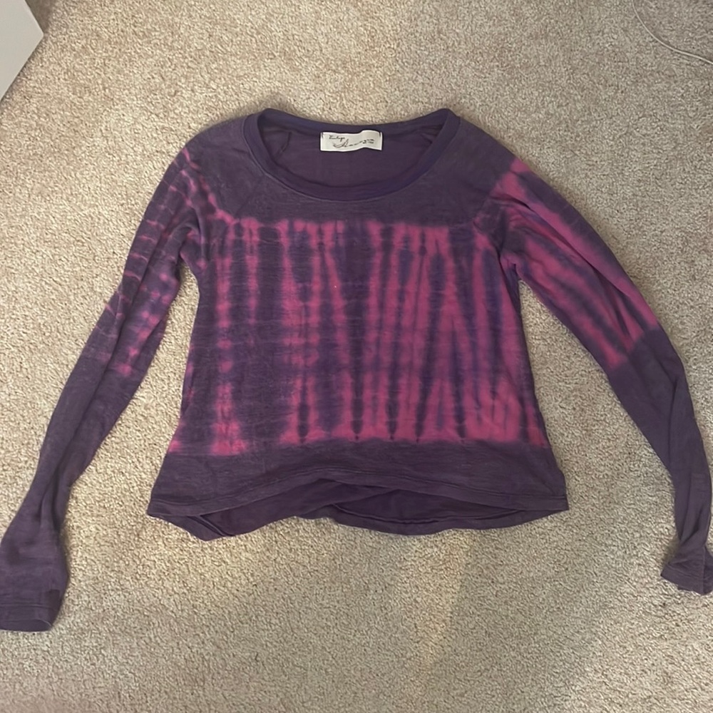 Long sleeve semi crop top in small